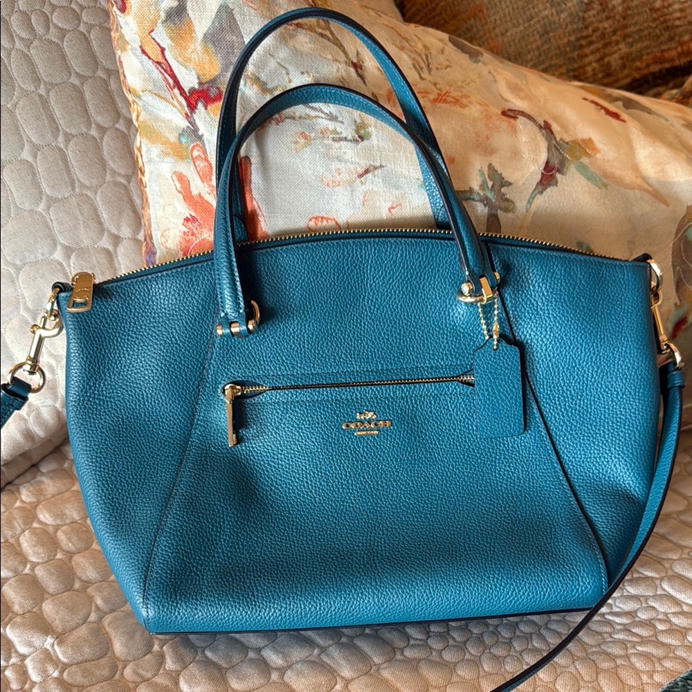 Coach Leather Bag w/ Crossbody Strap